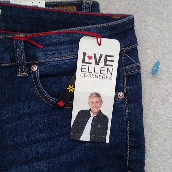 Ellen Degeneres Stevie jeans - Picture 2 of 8
